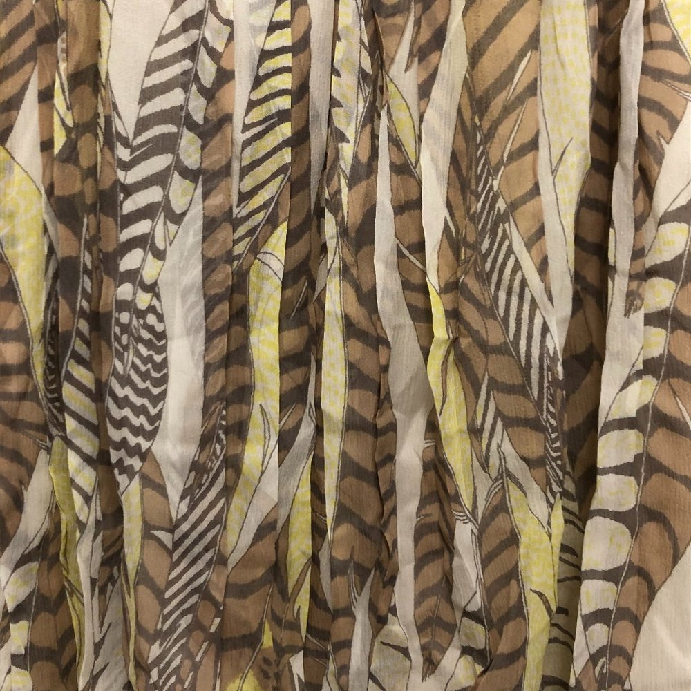 ✨HOST PICK✨*BRAND NEW* Club Monaco Geometric Print Silk (Molli) Skirt - Size 0 - Picture 3 of 12